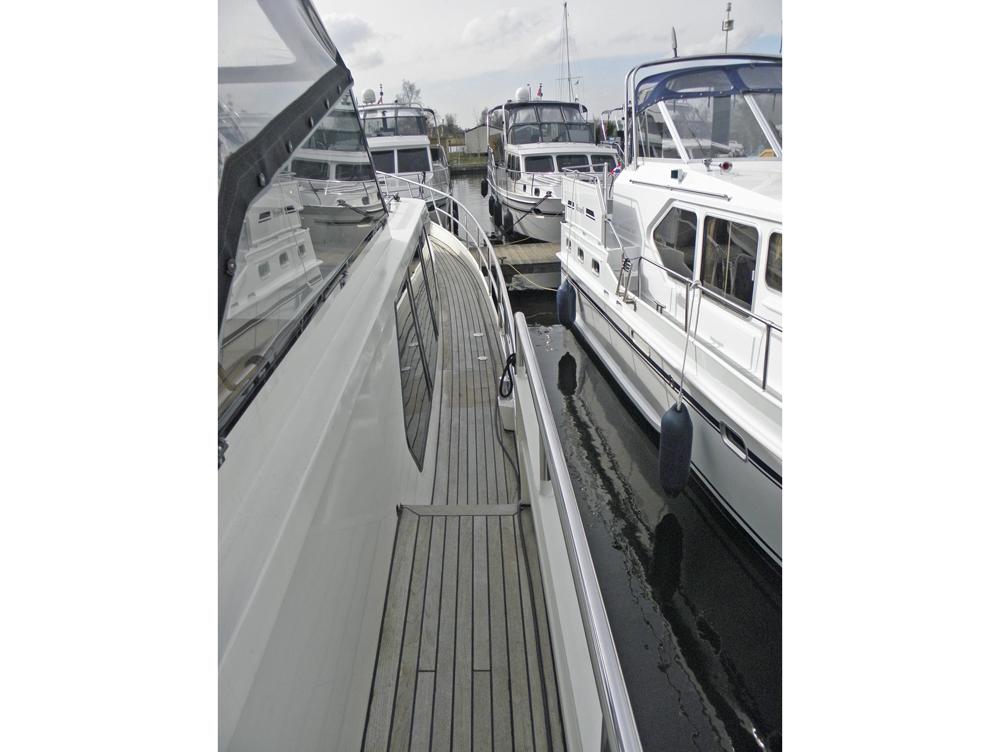 picture Deck equipment